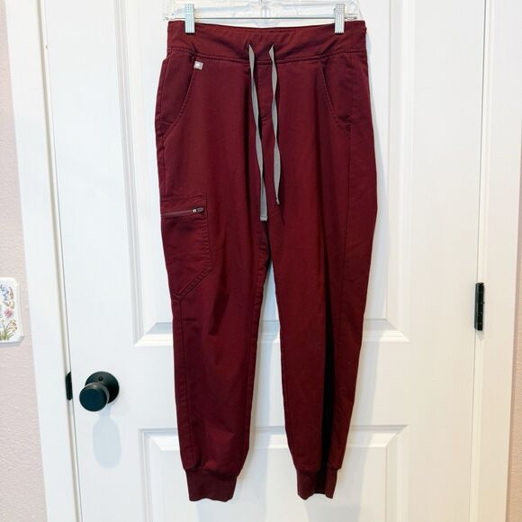 Figs Womens Burgundy Zamora Jogger Scrub Pants Size X Small Petite Workwear - Picture 1 of 8